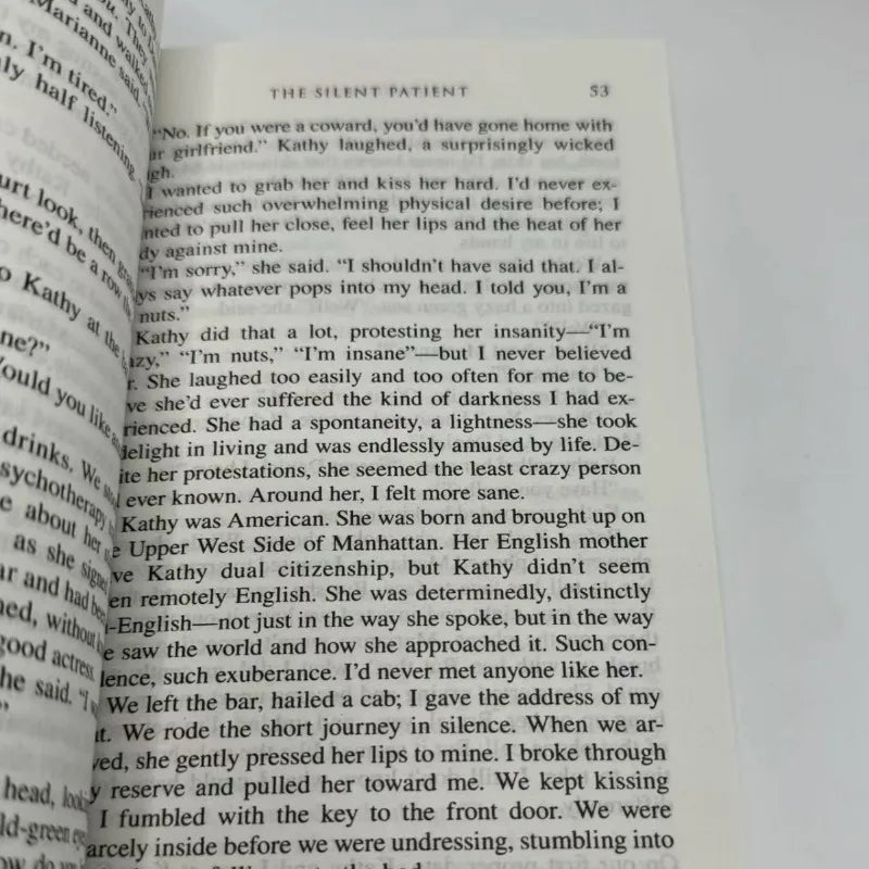 The Silent Patient by Alex Michaelides Paperback English Novel Bestseller Book Libros