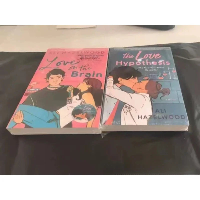 1 Book By Ali Hazelwood The Love Hypothesis/Love on The Brain/Loathe to Love You /Love, Theoretically Novel English Book