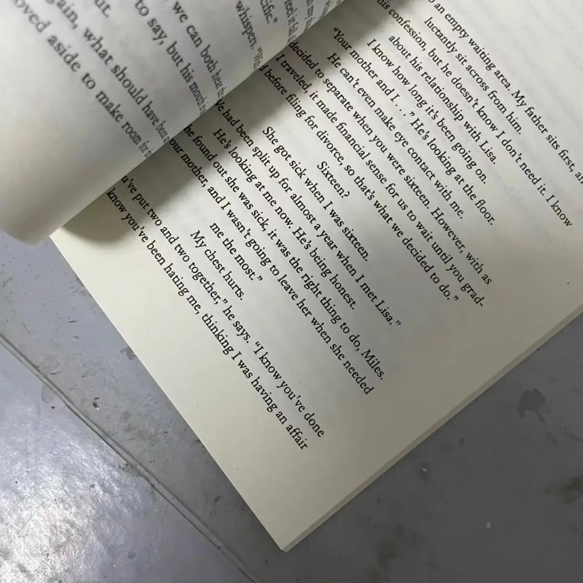 It Ends with Us By Colleen Hoover Books In English for Adults New York Times Bestselling Contemporary Women Fiction